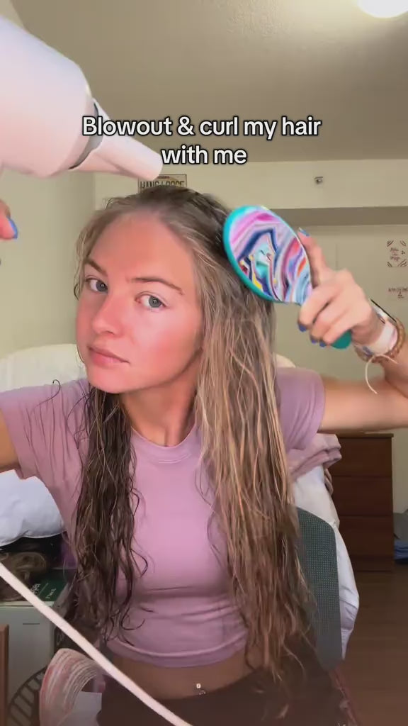 Load video: Customer review video of Velo Essential hair dryer showing frizz-free results 3 of 3